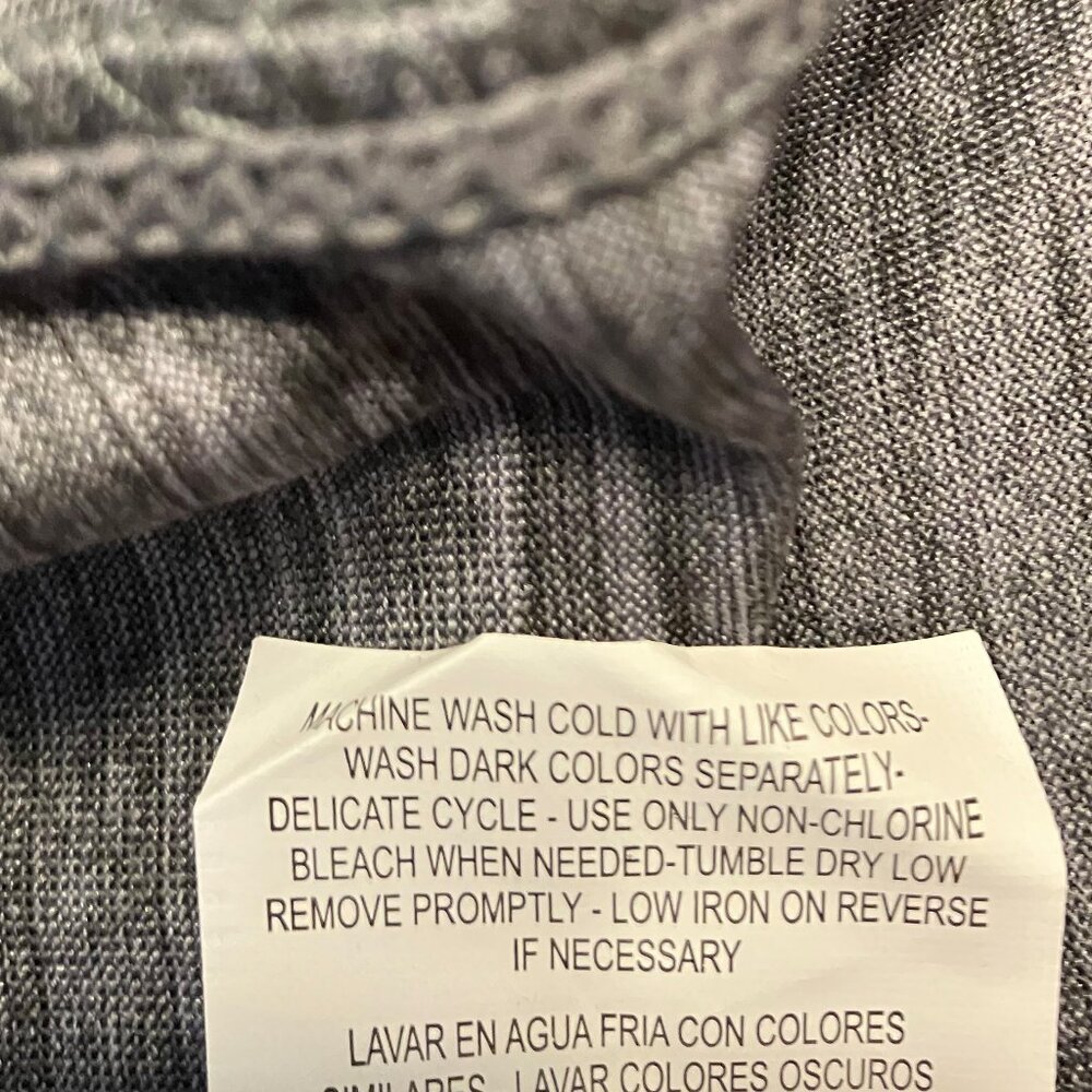 NWT Layer 8 Performance Tee Gray V-neck Size Large - Picture 4 of 9